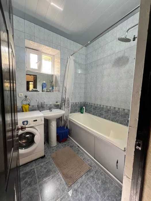 R2 Сдаётся квартира 2/2/5 на Яшнабадском р-н ор-р Кадышева!