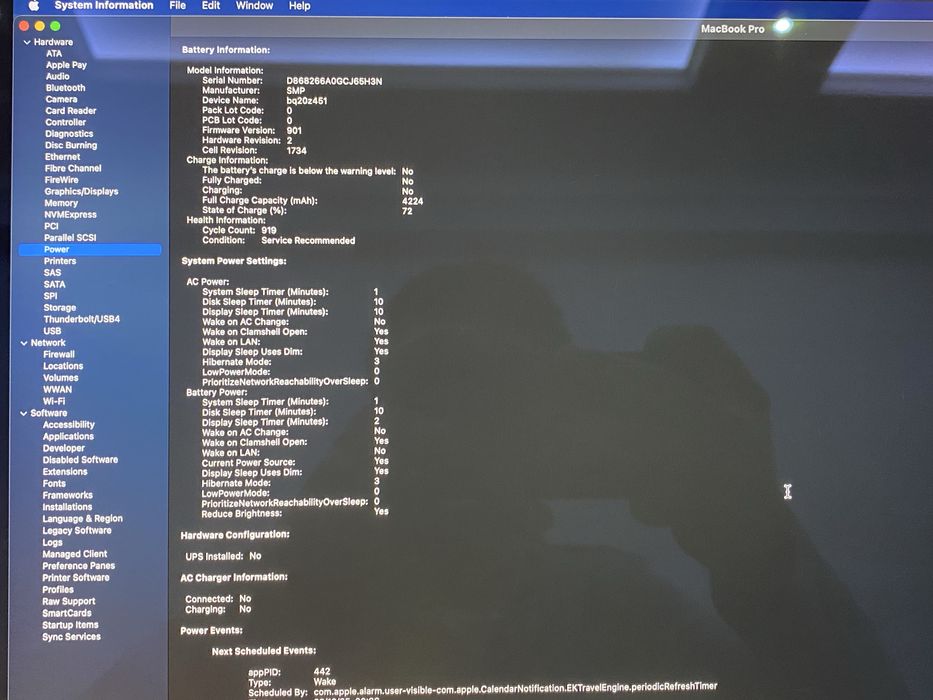 Продаётся Macbook pro 2018 A1190