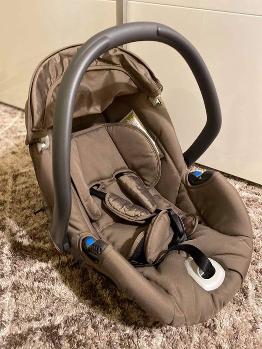 Количка Cam dinamico с подаръци