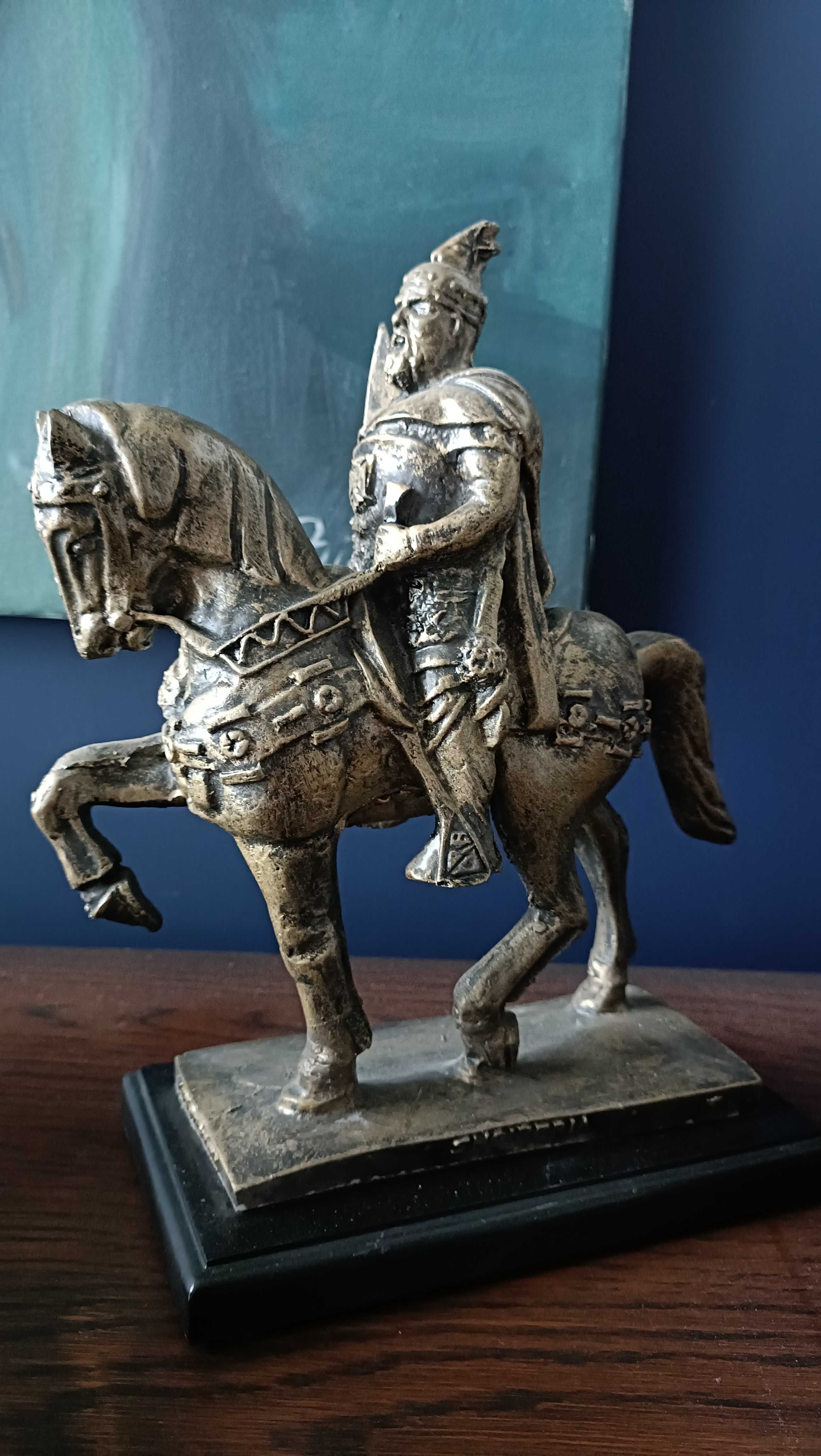 Статуетка на Skanderbeg/ Gergj Kastrioti