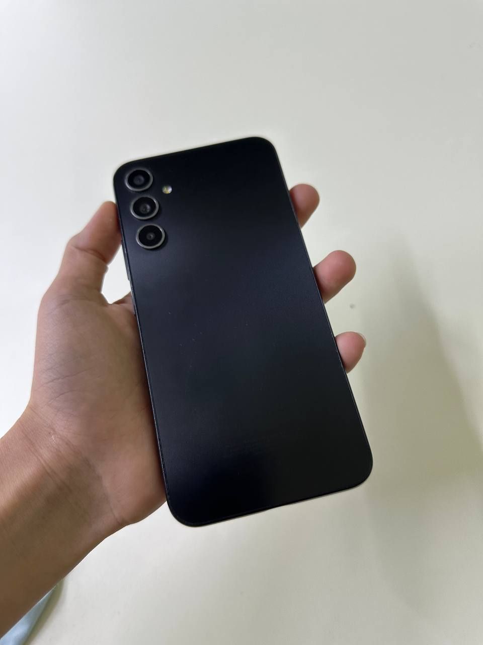Samsung A34 8/128  ideal ochilmagan tel karobkali