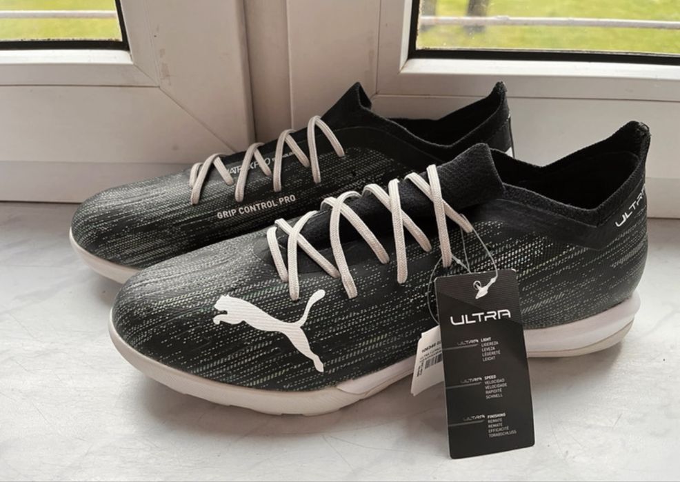 Adidasi fotbal sintetic nr 42