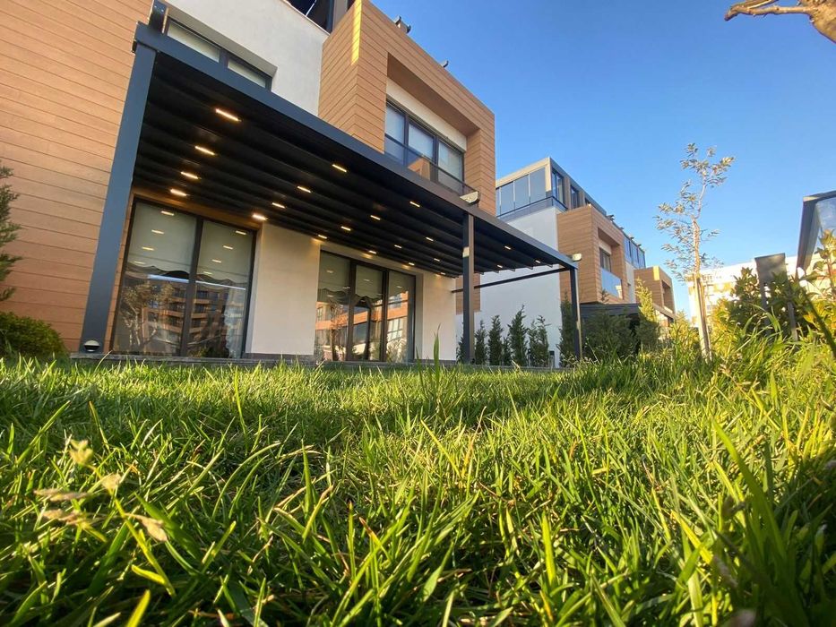 Pergole retractabile, glisante cu sticla securizata, sistem ghilotina