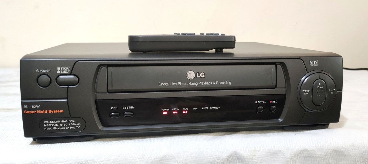 LG Янги видеомагнитофон