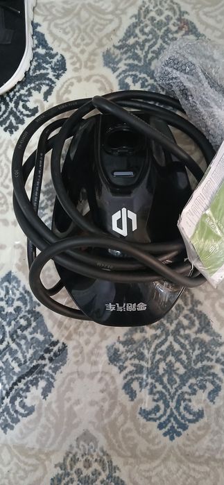 Зарядное устройство электромобилей