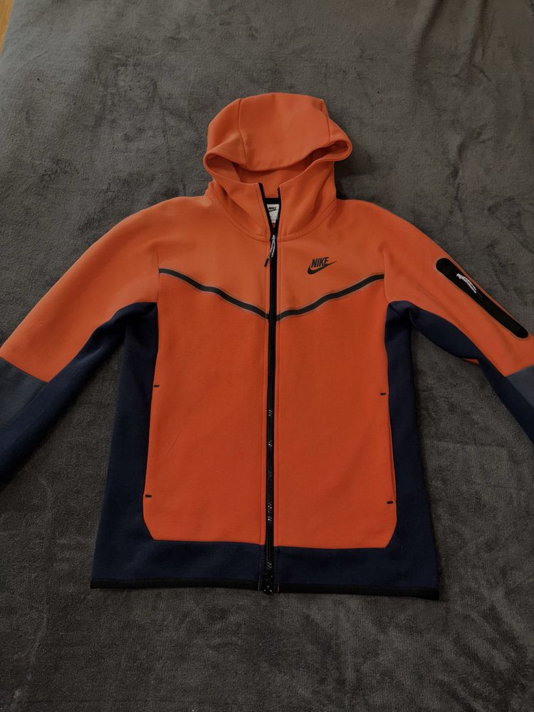Nike Sportswear Tech Fleece Hoodie Orange Black Navy