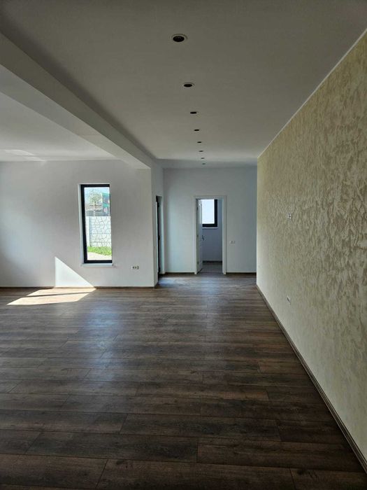 Dascalu-Creata, Ilfov, casa parter 175 mp, 930 mp teren, proprietar