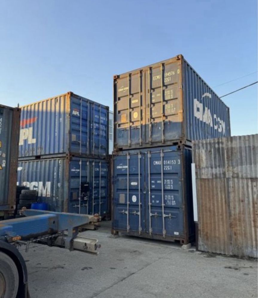 Container maritim stoc containere