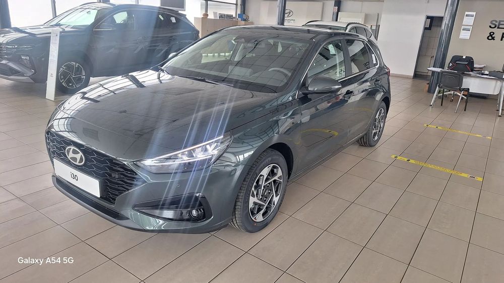 Hyundai I30 Hyundai i30 1.5 DPI 96CP 5DR Highway