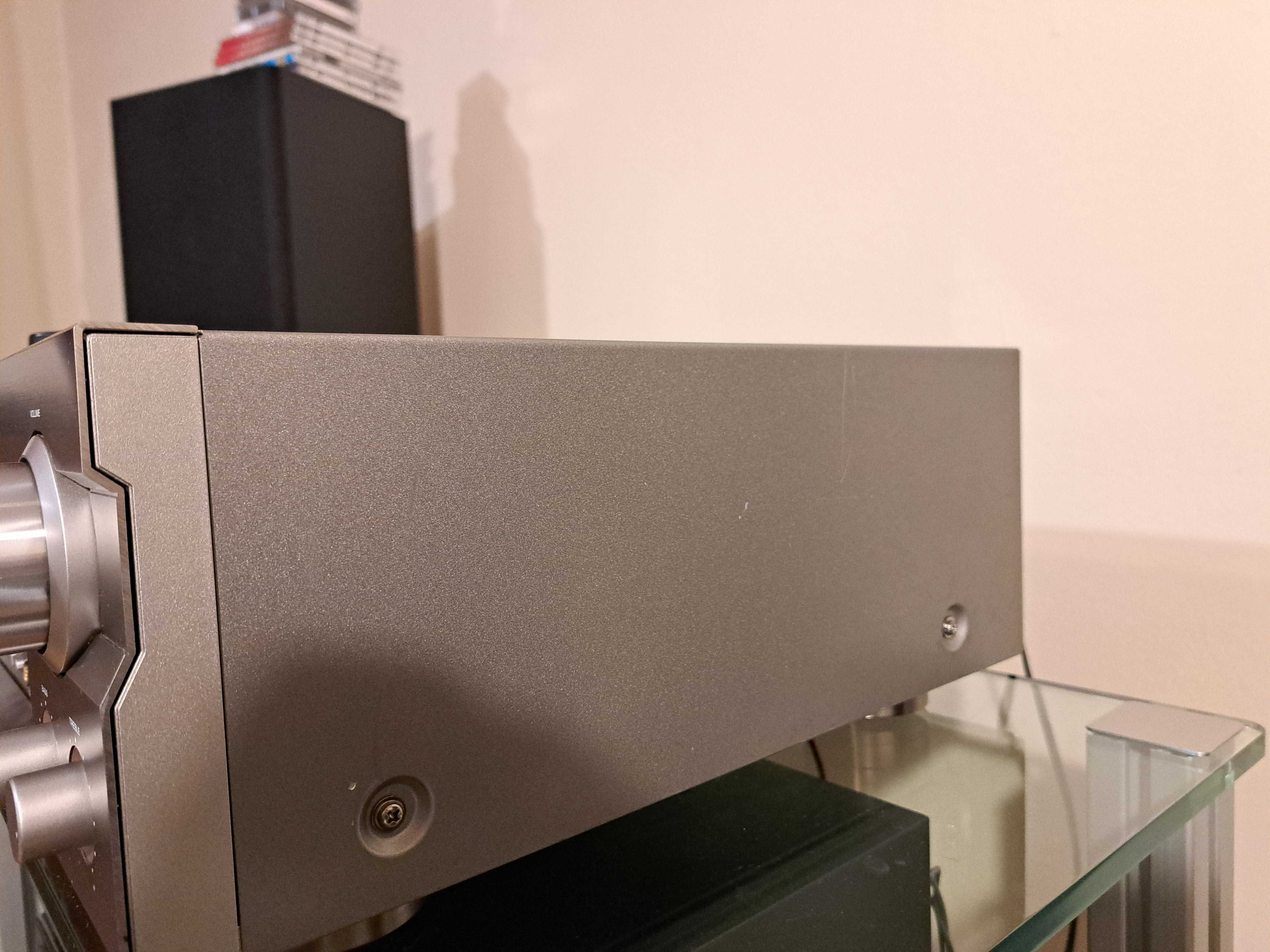 Receiver gama inalta Yamaha RX-V1300