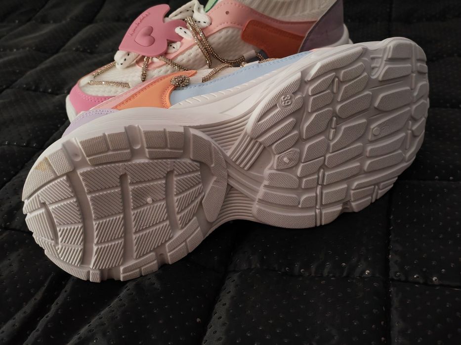 Adidași noi măsura 39