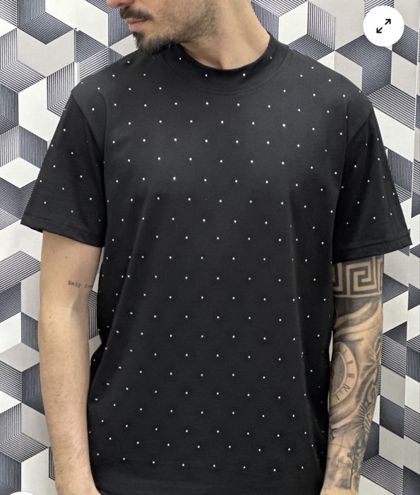 Tricouri cu Ștrasuri/Pietricele! Calitate superioara!