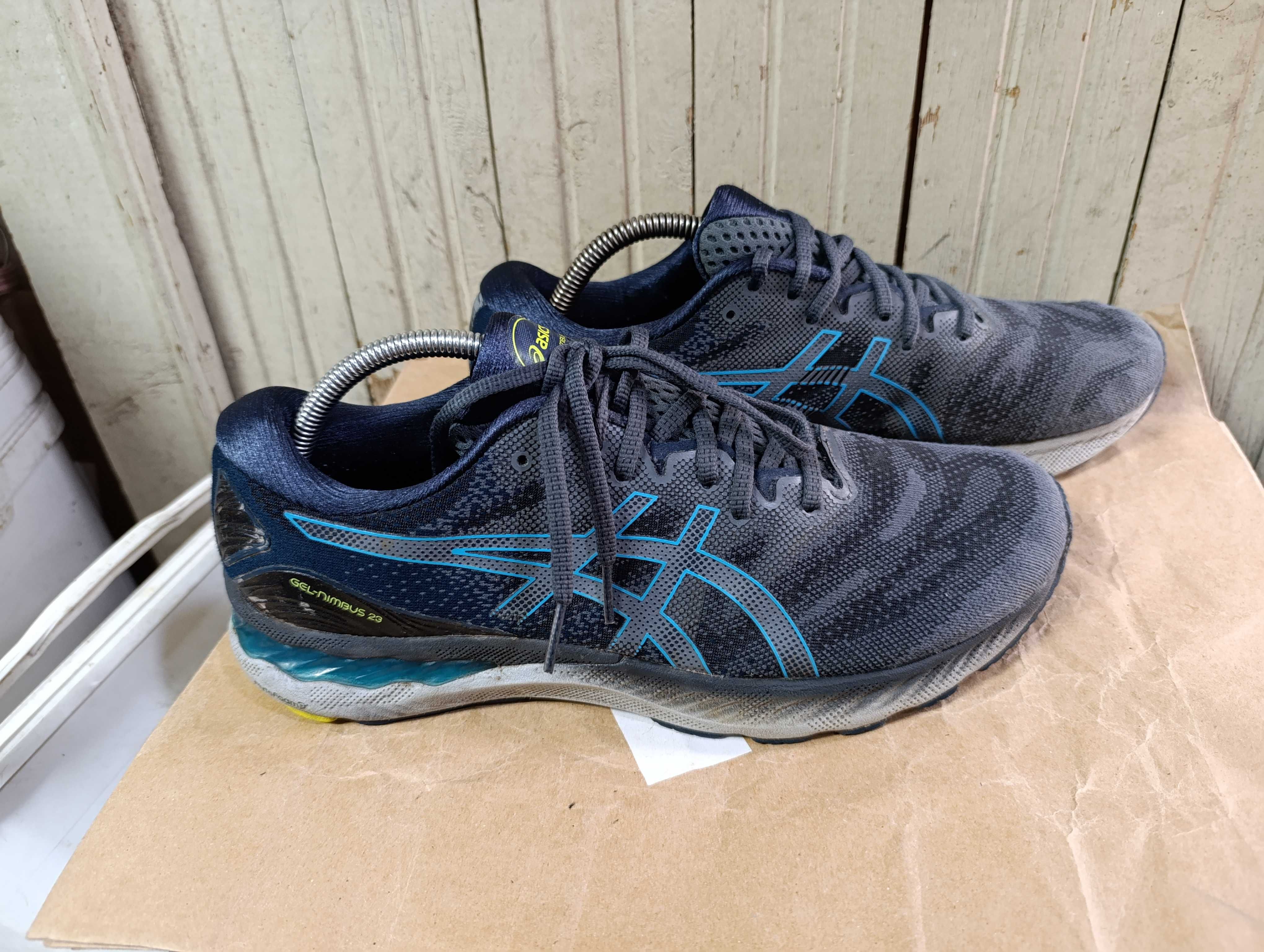'' Asics Gel-Nimbus 23''оригинални маратонки 44.5 номер
