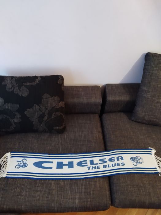 Ретро шал на CHELSEA