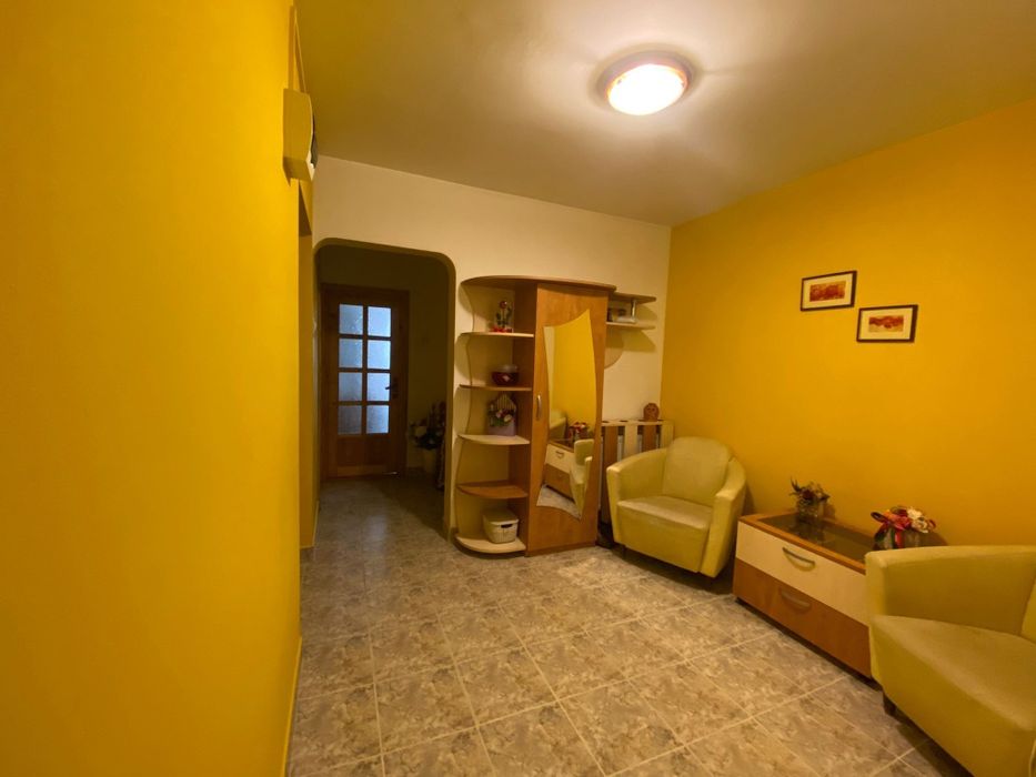 apartamente de vanzare targu-bujor