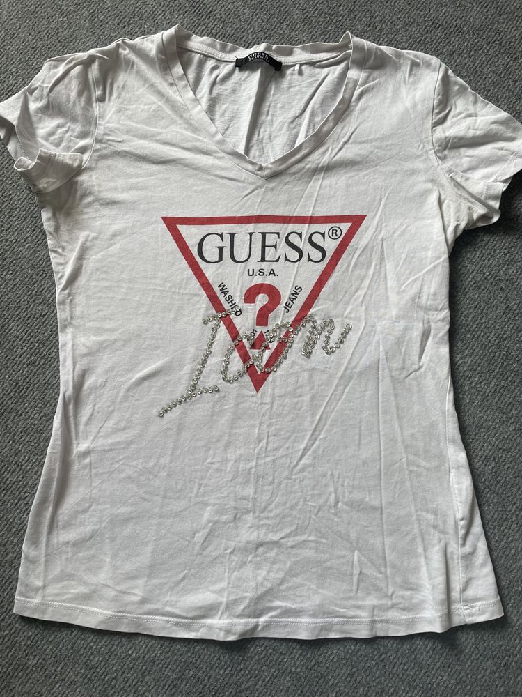 Тениски guess