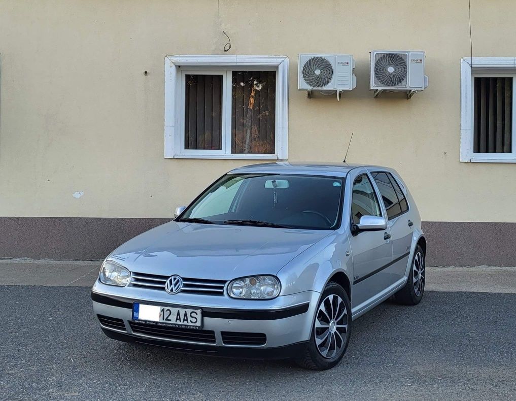 Golf 4 1,4 benzină an 2003 euro 4 toate actele la zi fiscal pe loc