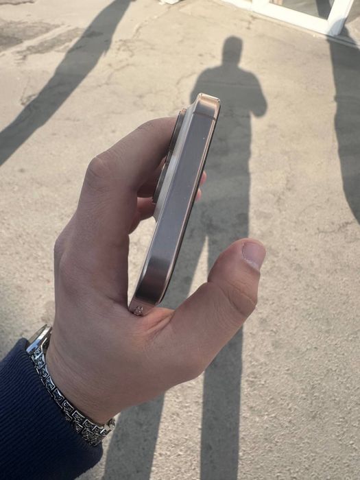 Ayfon 16 Pro Maks sotiladi.