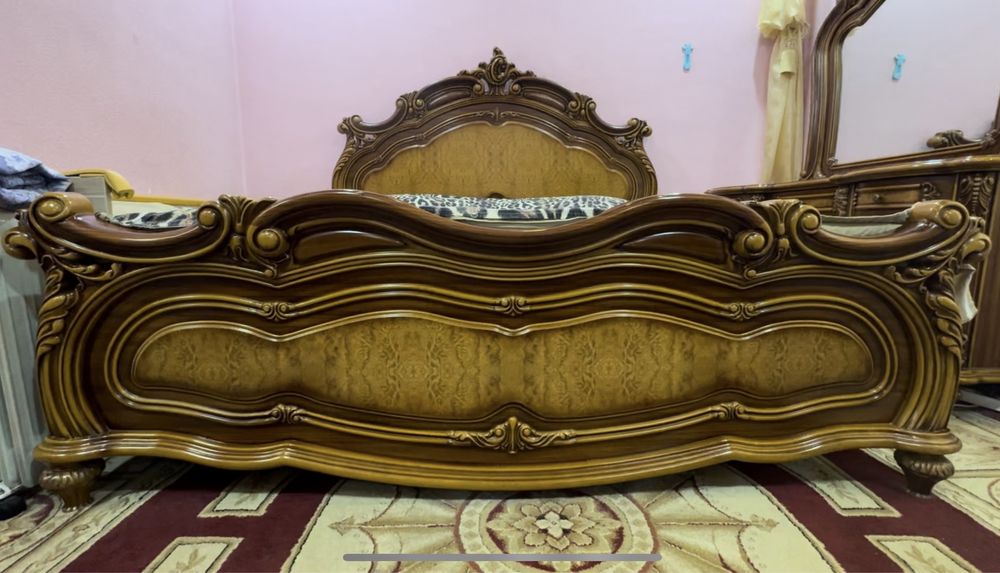 Спальный комплект Китай