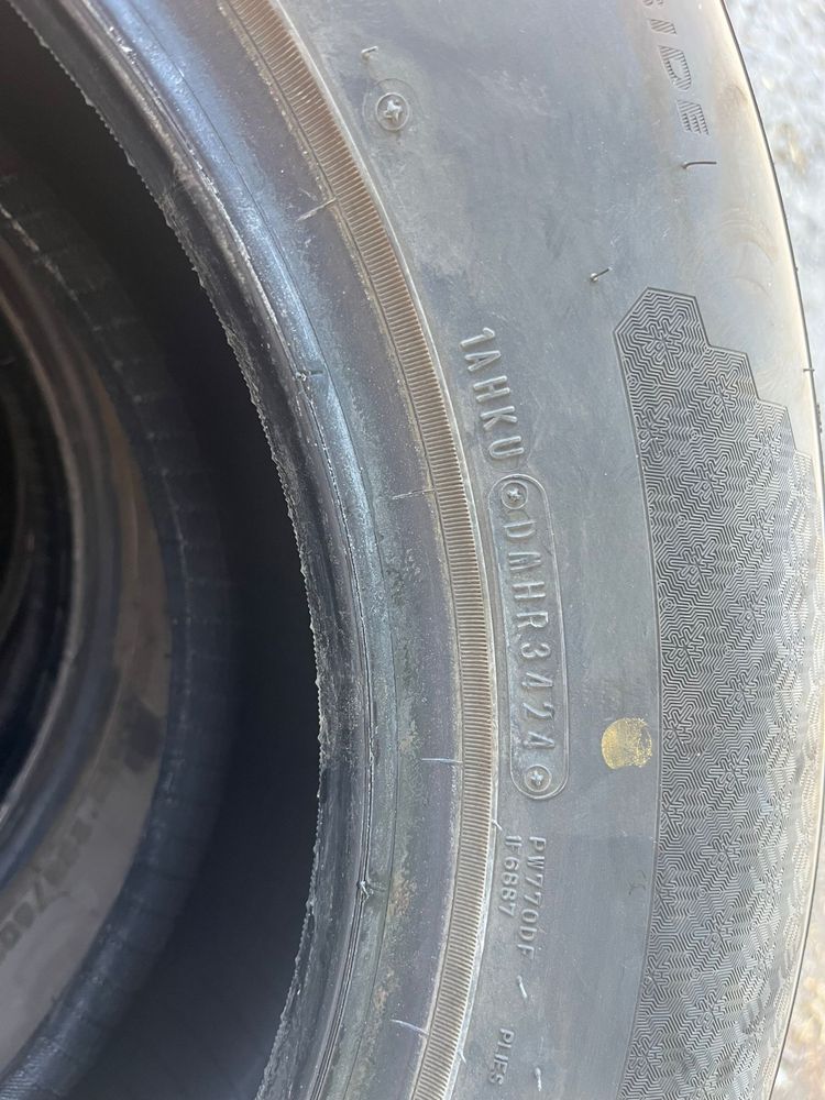Гуми Falken Зимни 235/60/16