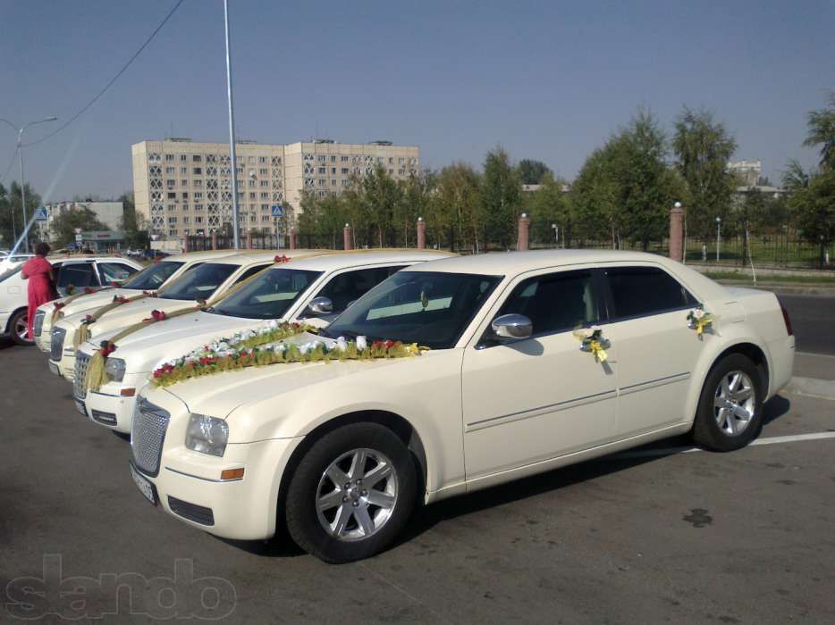 прокат автомобиля крайслер в Алматы