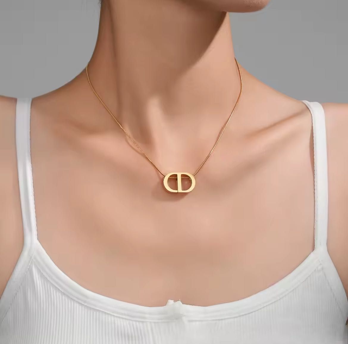 DIOR обеци колие