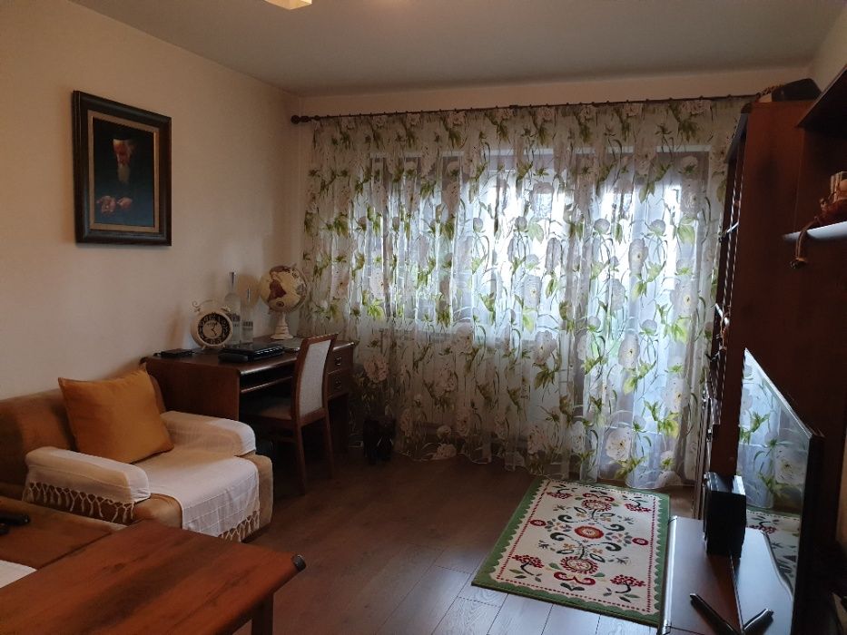 Apartament de vânzare, 2 camere, Vălenii de Munte