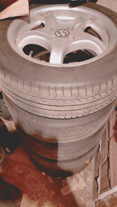 Продавам Джанти 16ки в много добро състояние