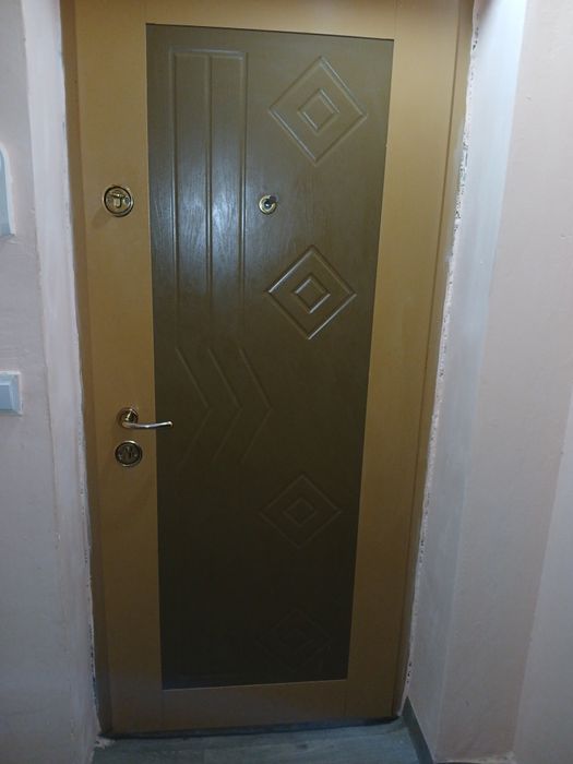 Apartament  3 camere  Războieni