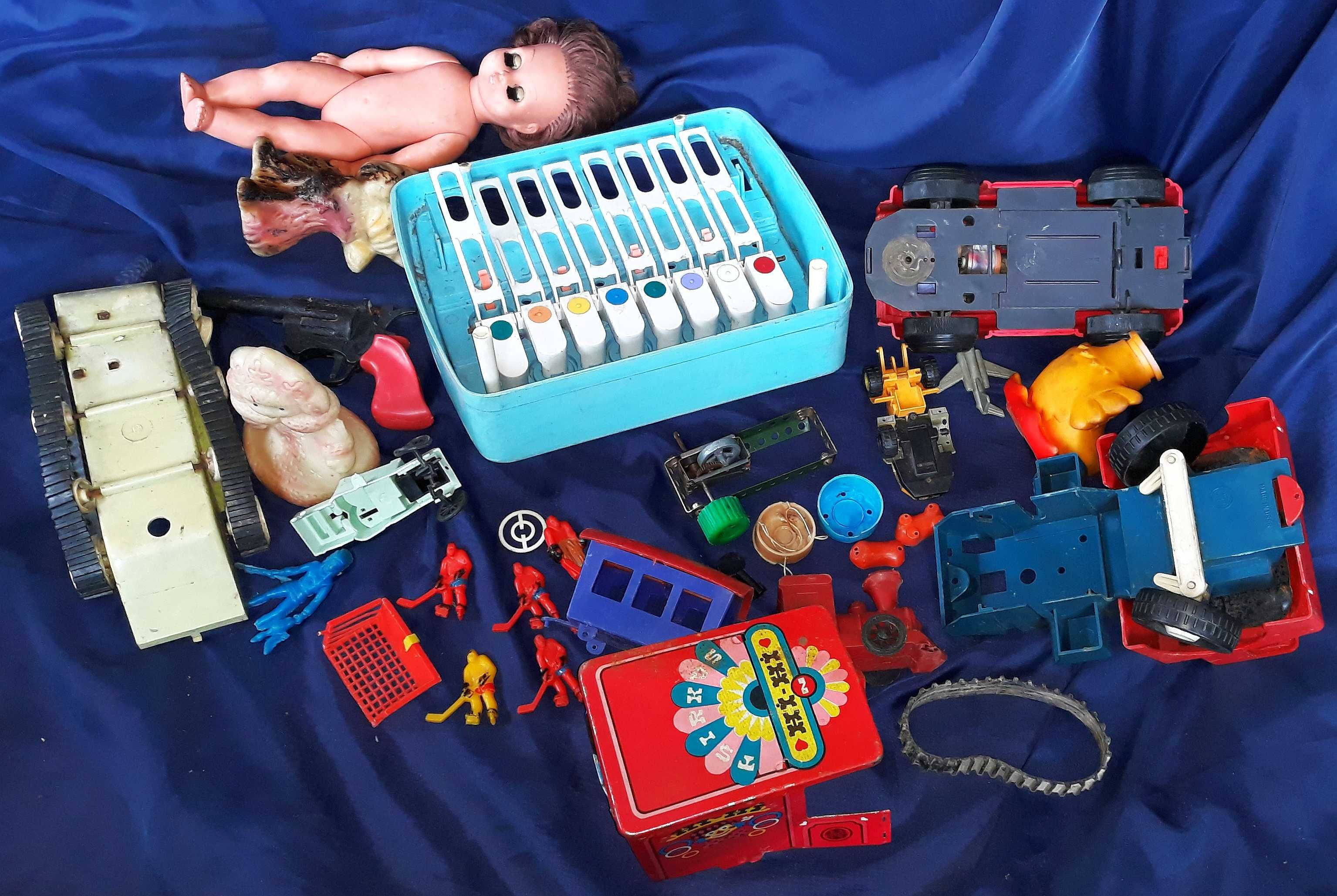 играчки и части от тях 1970-1980