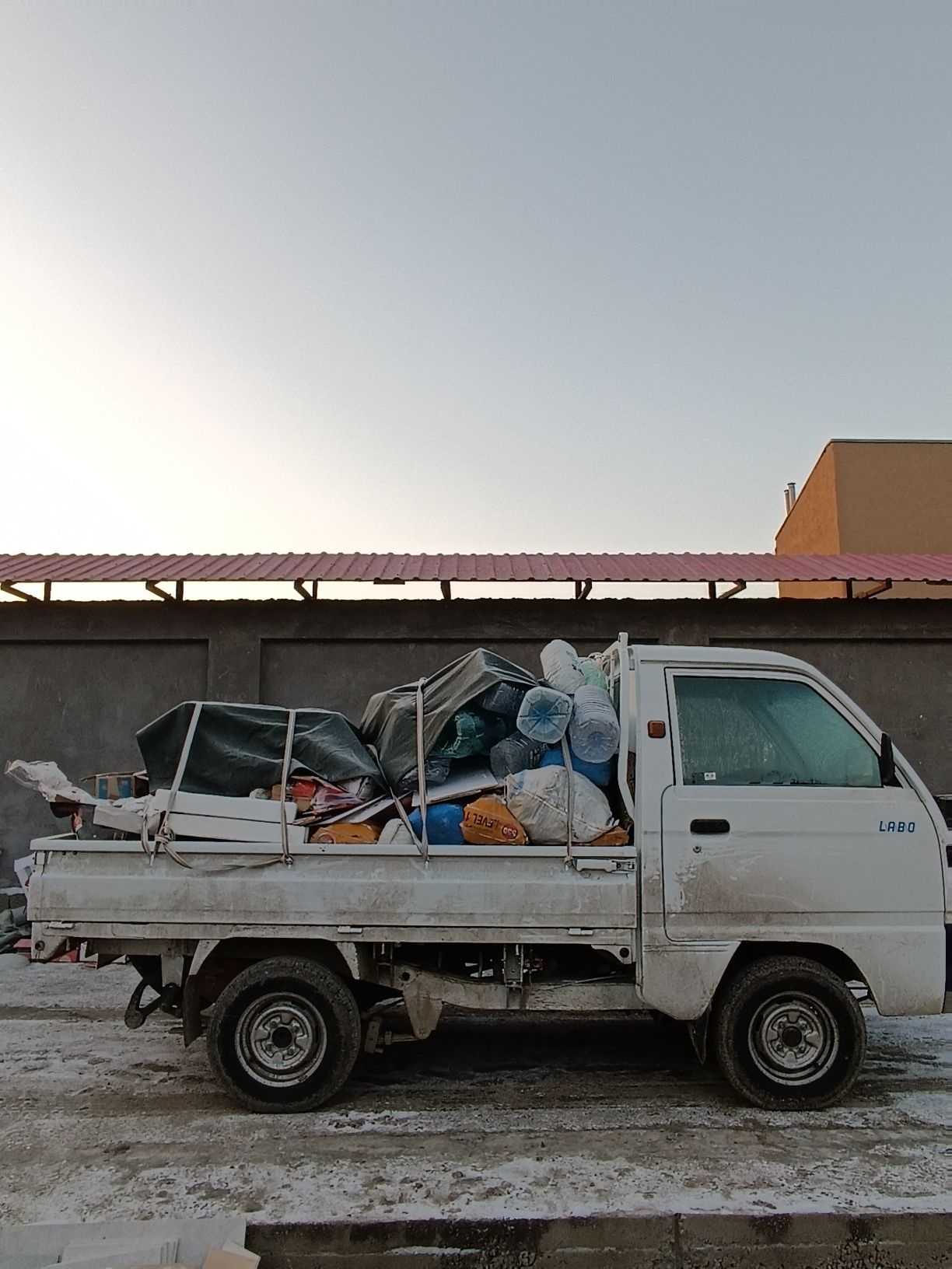 Вывоз мусора по городуMusir tashish xizmati