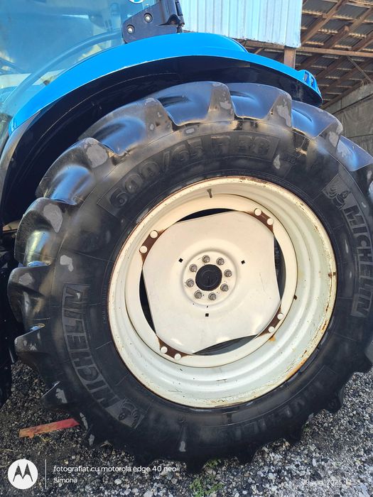 New Holland t6020