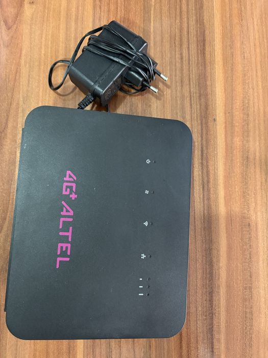 Роутер ALTELL в чёрном цвете