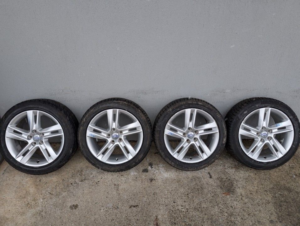 Jante SADIA 17" Volvo V60 Hibryd S60 S80 V70 S40 V40 V50 C30 C70 XC70 cu zgarieturi - 31381412