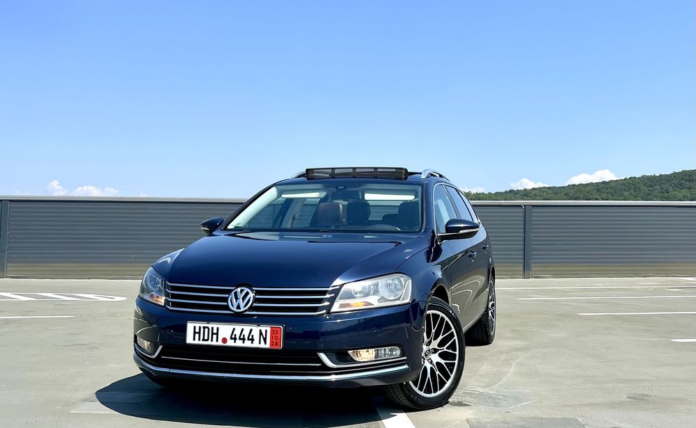 Volkswagen Passat *** EXCLUSIVE - HIGHLINE - 1.8 TSI- DSG - NAVI - Panorama - Piele ***