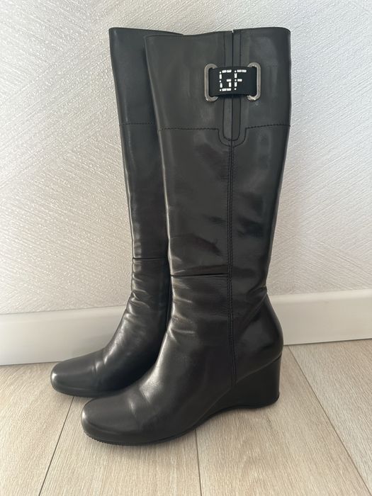 Женские зимние сопоги