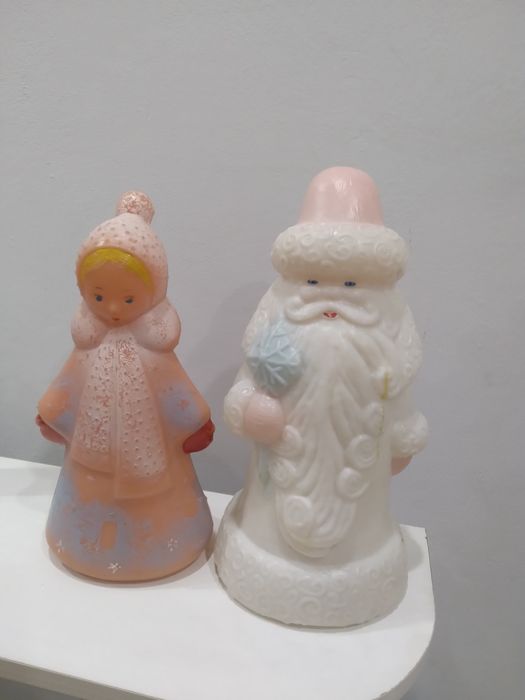 Продам деда мороза и снегурочку.