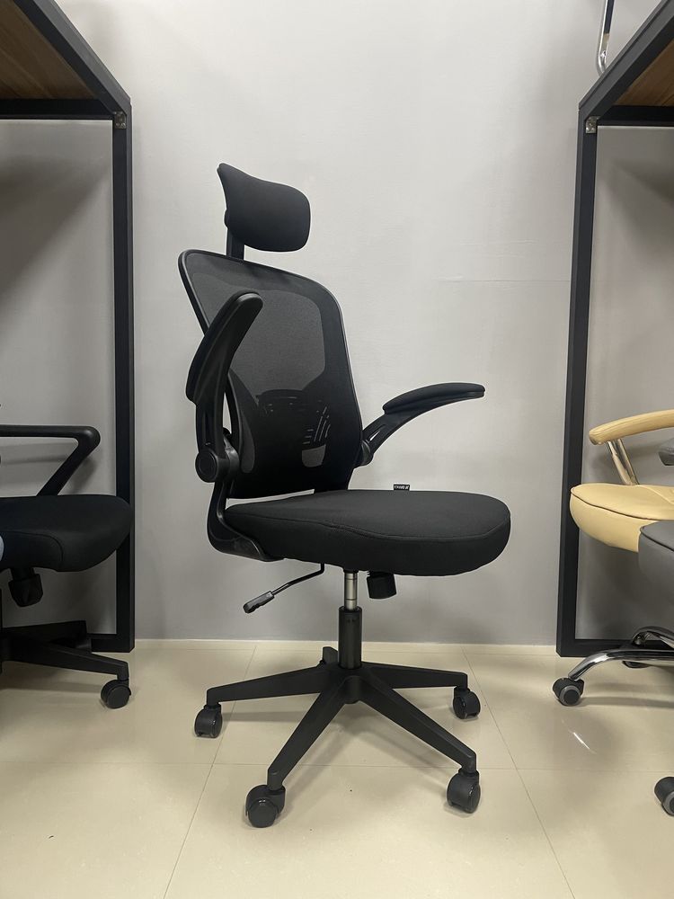 Офисное кресло для персонала модель 7036
