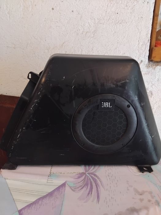 Високо говорител JBL System