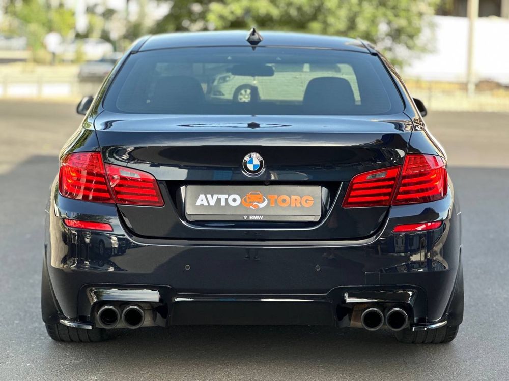 BMW 535Xi F10 2011 год