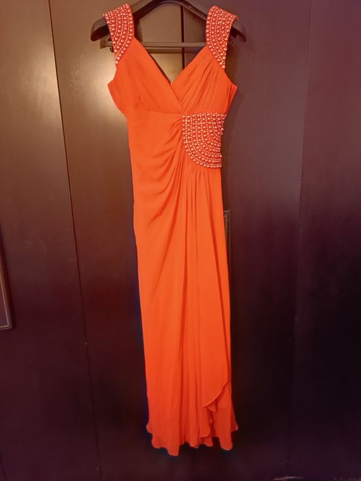 Вечернее нарядное платье