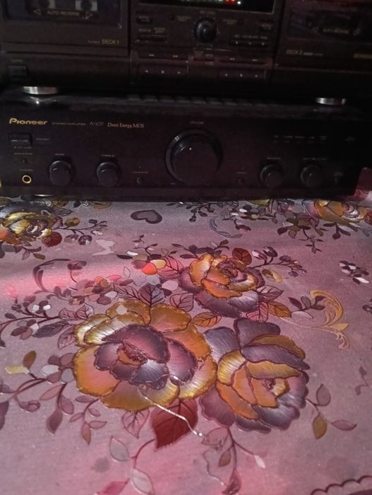 Vând statie pioner A107