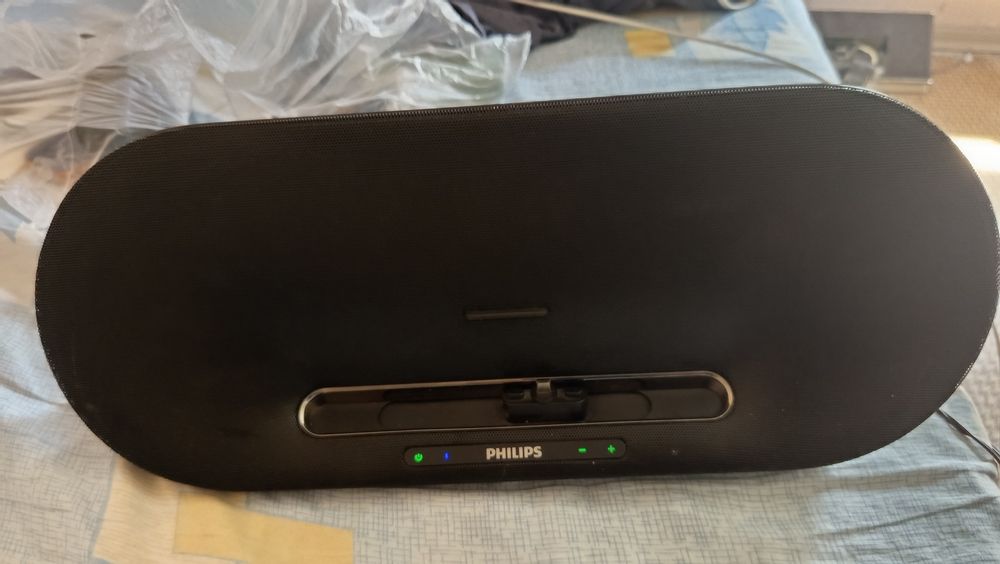 Докинг станция Андроид Philips с Блутут