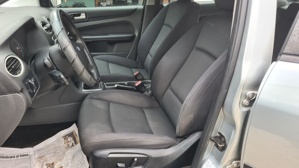 Vănd Ford Focus 2 1.6 tdci 90 cp