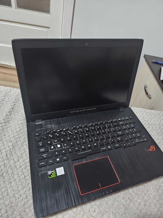 Laptop Gaming Asus Rog GL553V i7-7700HQ 16GB RAM GTX 1050 4GB SSD 500