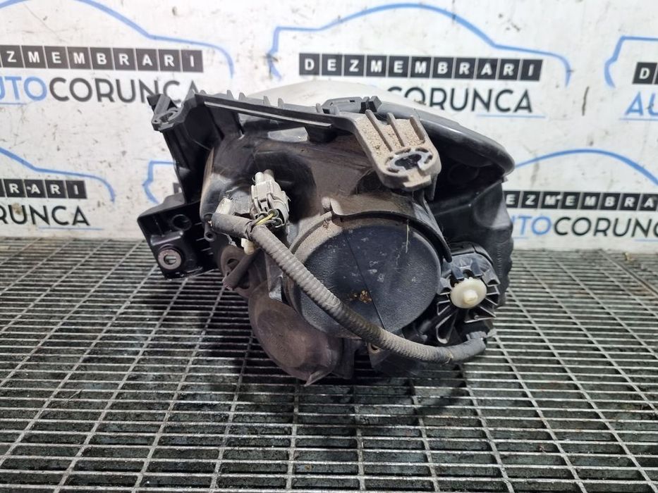 Far Dreapta Nissan Juke Facelift 2014 - 2018 SUV 4 Usi (1257) LED