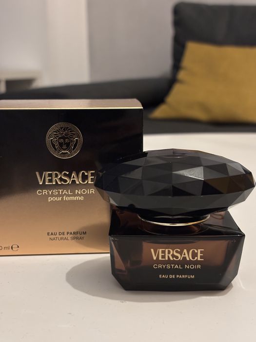 Versace Crystal Noir Eau de Parfum 50ml