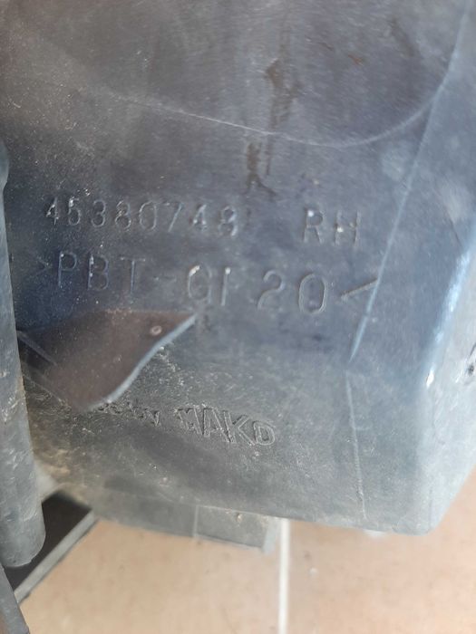 Proiector ceata dreapta Lancia Delta 3