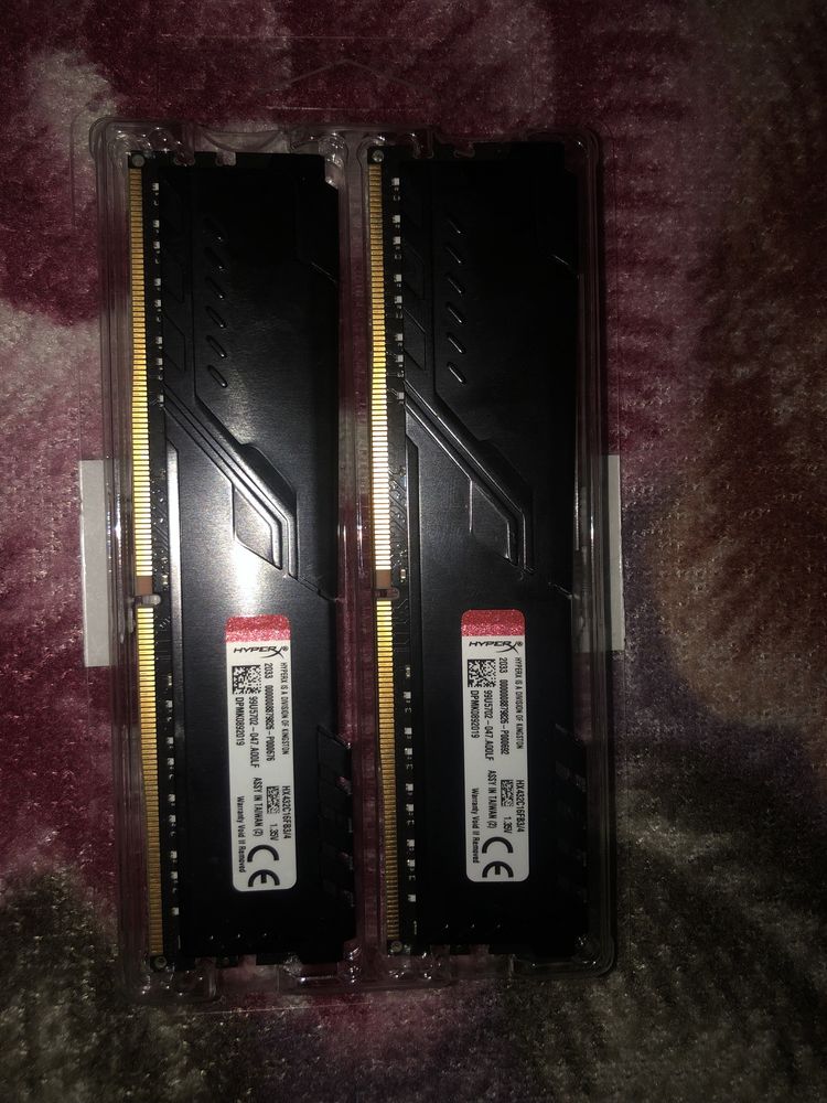Оперативная память Kingston HyperX Fury HX432C16FB3/4 BOX