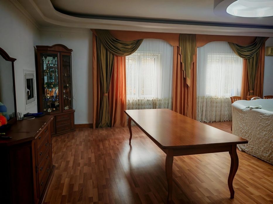 Срочно продается участок 11 соток в махалле Бозсув (напротив Монетного